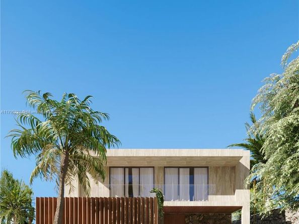 125 SW 29th Rd, Miami FL 33129