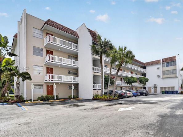 3531 Inverrary Dr 101, Lauderhill FL 33319