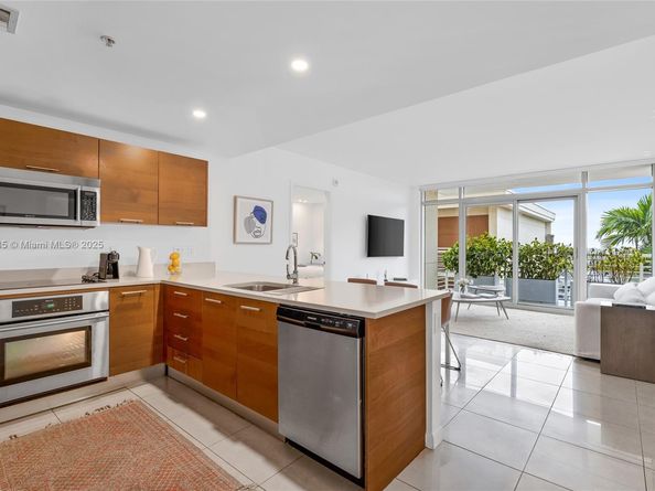 3250 NE 1st Ave 605, Miami FL 33137