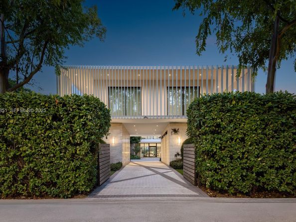 6411 Allison Rd, Miami Beach FL 33141