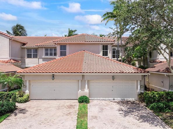 1382 Harbor Vw W, Hollywood FL 33019