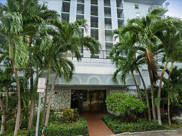 899 West Ave 3M, Miami Beach FL 33139