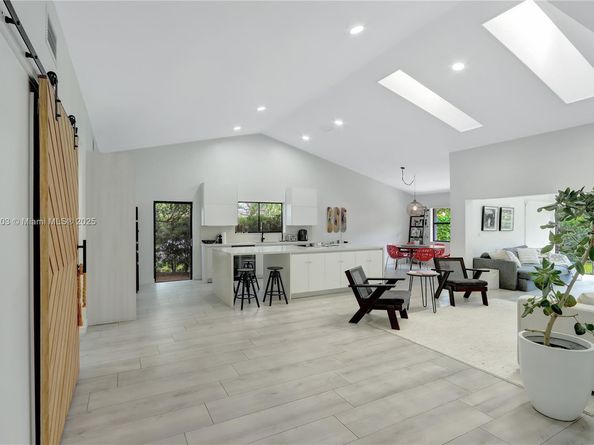 23273 Water Cir, Boca Raton FL 33486