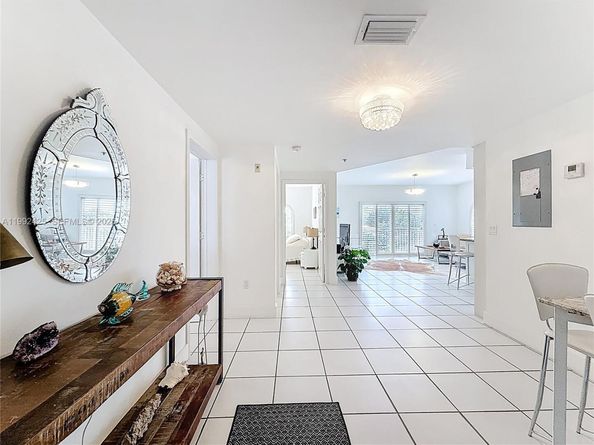 9008 Collins Ave 303, Surfside FL 33154