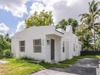 460 NW 82nd Ter