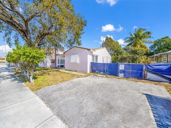 605 NW 34th Ave
