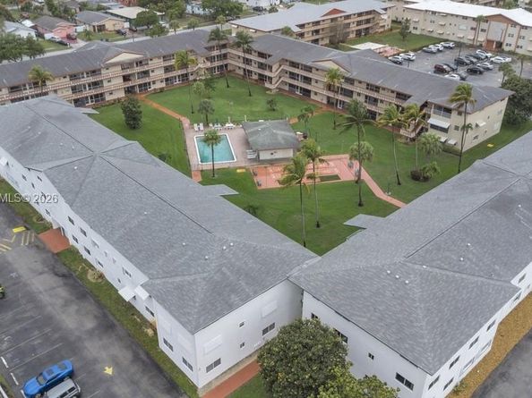 5300 Washington St J218, Hollywood FL 33021