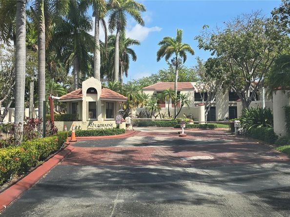 20015 NE 3rd Ct 6, Miami FL 33179