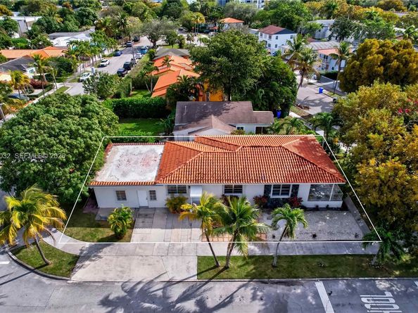 2399 SW 26th Ln, Miami FL 33133