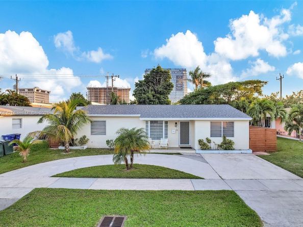 1012 NE 2nd Street, Hallandale Beach FL 33009