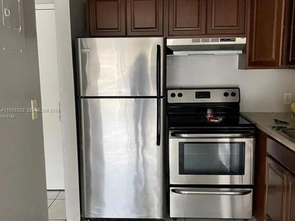 4848 NW 24th Ct 306, Lauderdale Lakes FL 33313