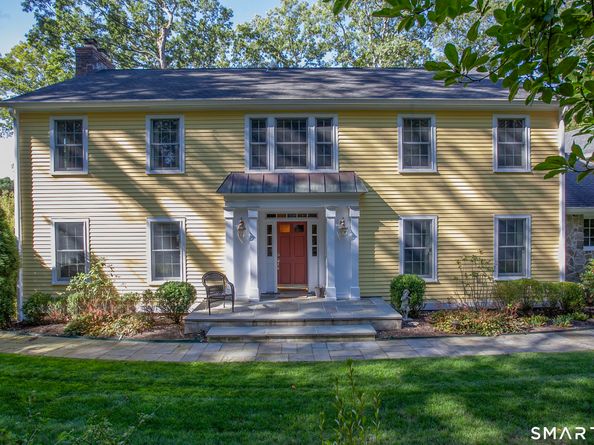 21 Laurel Lake E, Weston CT 06883