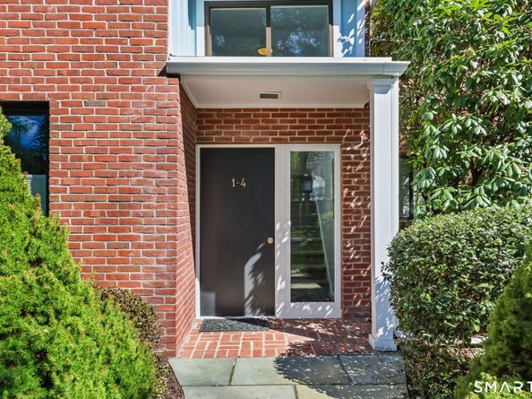 3 Hills Lane 3, Westport CT 06880