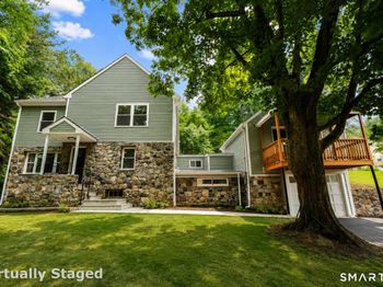 28 Spruce Mountain Road