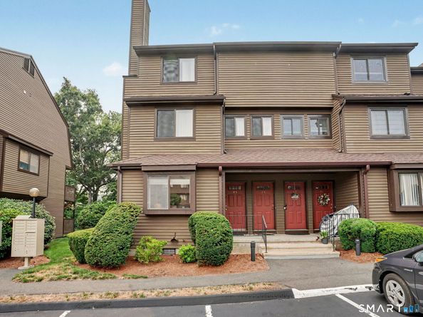 115 Fillow Street 43, Norwalk CT 06850