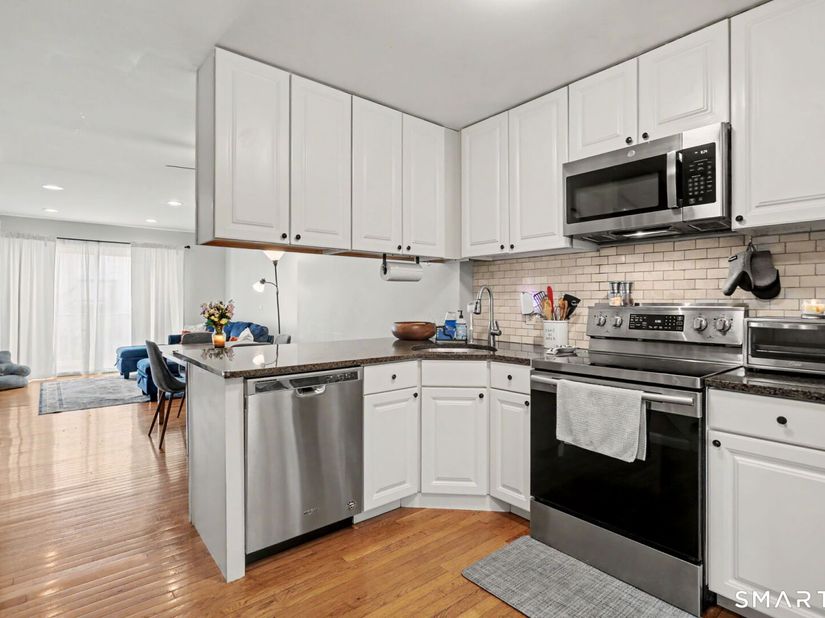 186 Stillwater Avenue 137, Stamford CT 06902