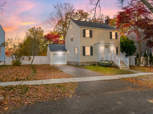 30 Winfield Drive, Stratford CT 06615