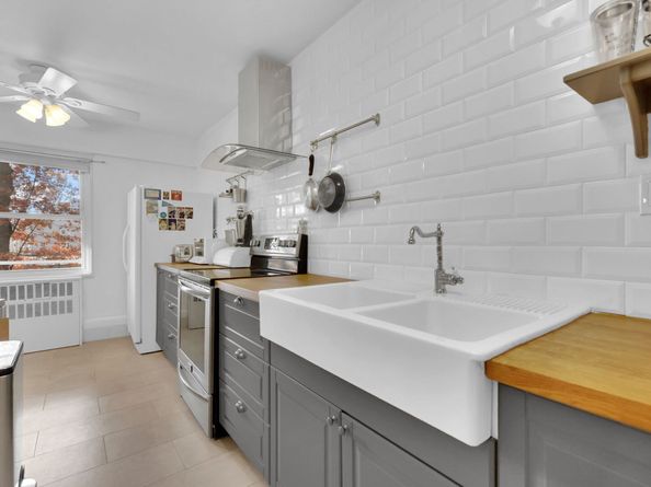 80 Cartright Street 2F, Bridgeport CT 06604