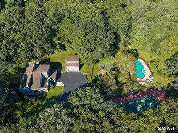 7 White Oak Lane