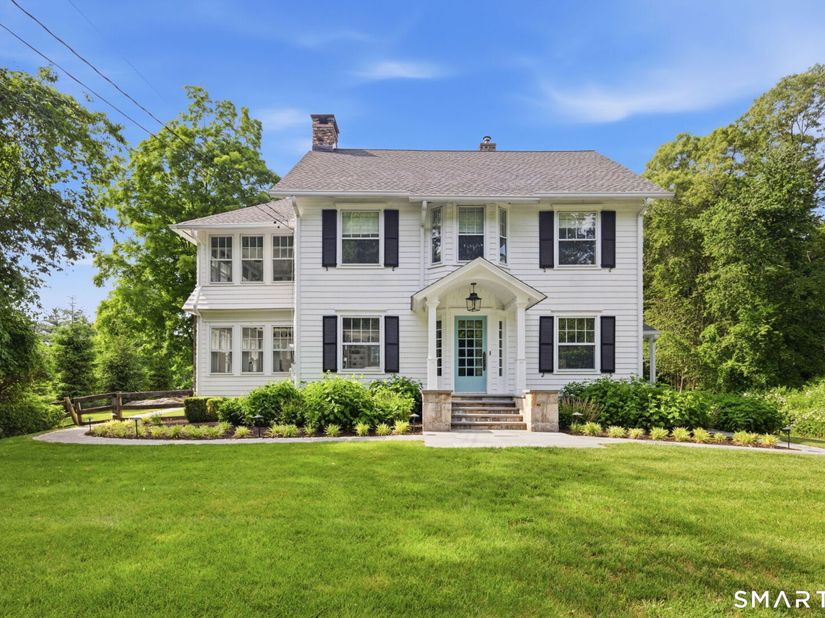 207 Redding Road, Redding CT 06896