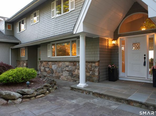 132-MF Merrimac Drive, Trumbull CT 06611