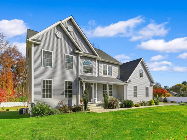 450 James Farm Road, Stratford CT 06614