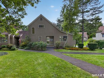 71 Dakota Lane
