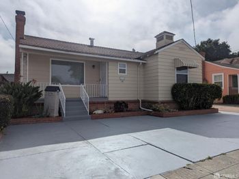 2016 Bancroft Avenue