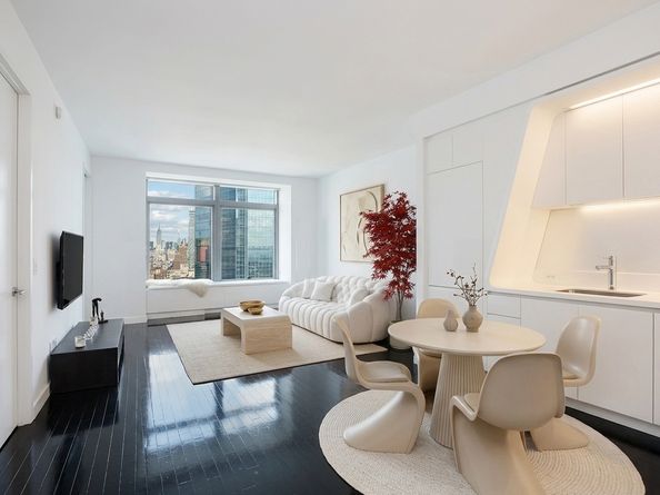 123 Washington Street 37D, New York NY 10006