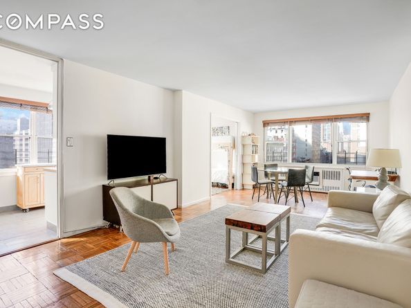 201 East 37th Street 11D, New York NY 10016