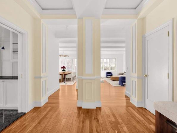 1049 Park Avenue 14BC, New York NY 10028