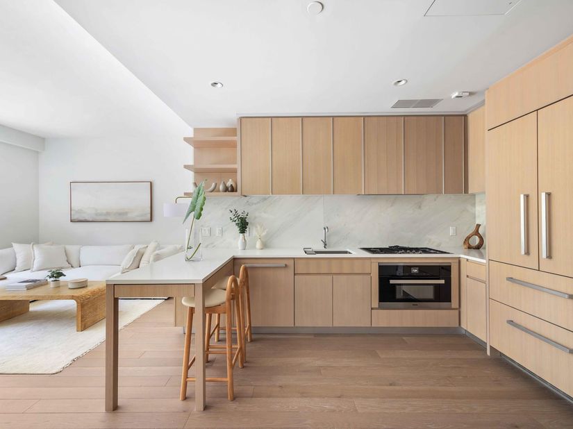 500 West 45th Street 211, New York NY 10036
