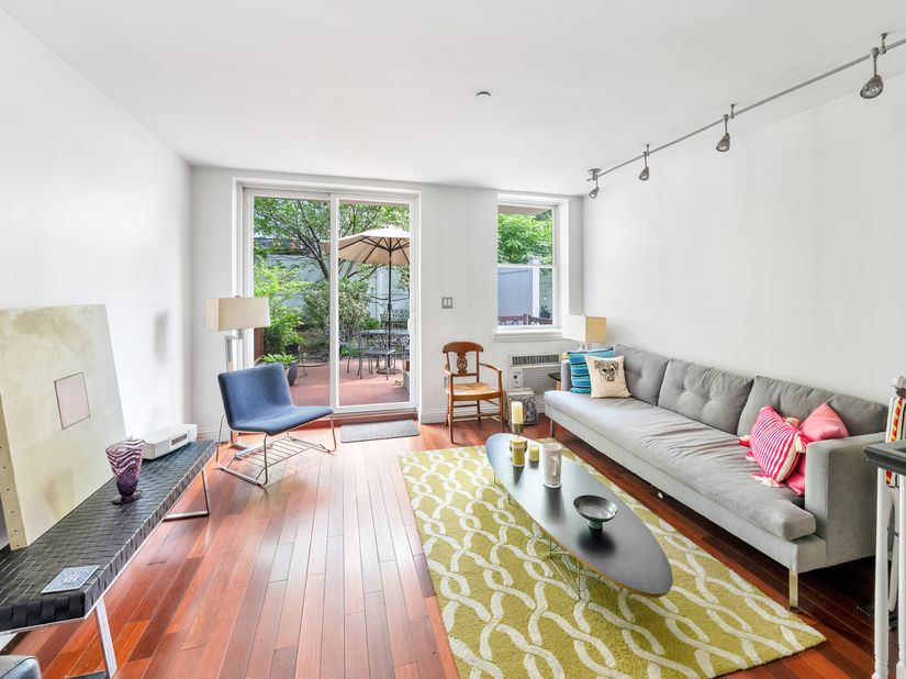 127 4th Place 1B, Brooklyn NY 11231