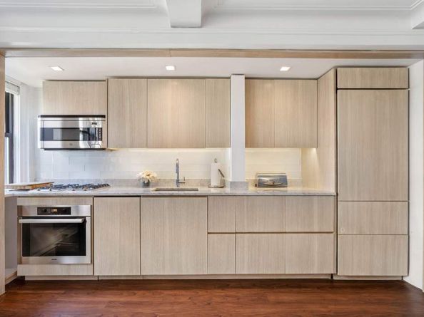 333 East 53rd Street 5B, New York NY 10022
