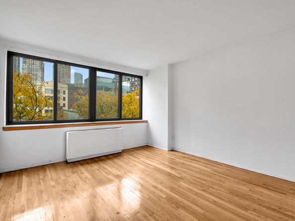 414 West 54th Street 5C, New York NY 10019
