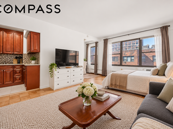 2 Tudor City Place