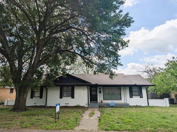 882  Magnolia Lane , Lancaster Texas 75146