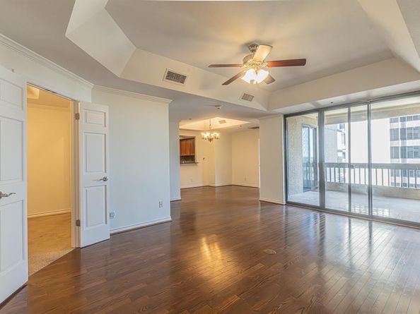 5909  Luther Lane  1502, Dallas Texas 75225