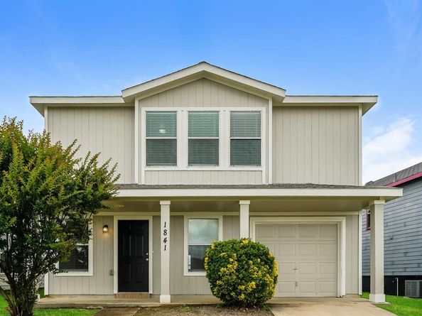 1841  Wickham Drive , Burleson Texas 76028