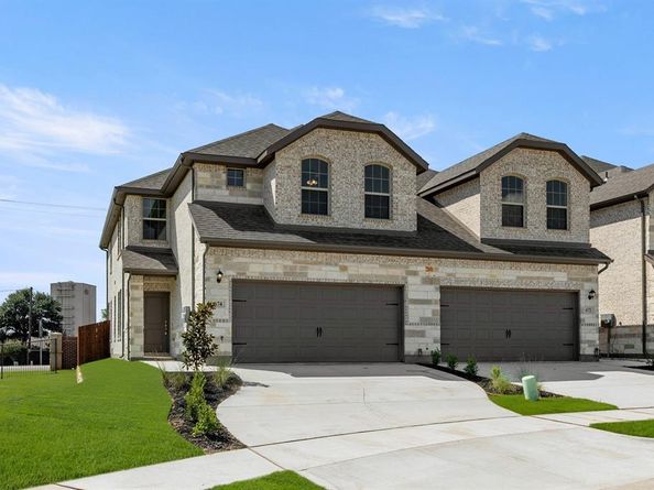 674  Sandiford Court , Mansfield Texas 76063