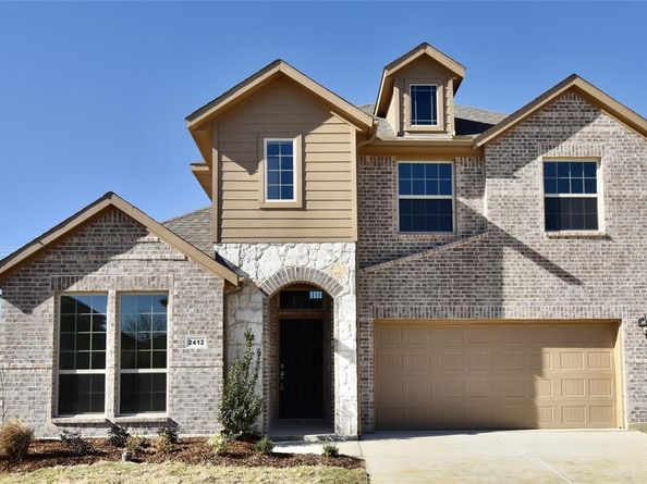 2412  Glasgow Way , Denton Texas 76207