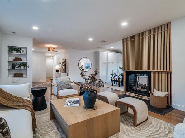 1319  El Patio Drive , Dallas Texas 75218