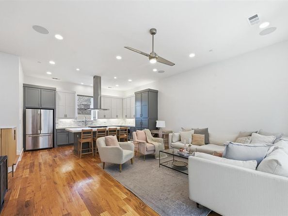 5711  Bryan Parkway  103, Dallas Texas 75206