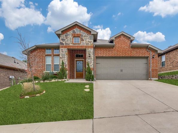 10832  Live Oak Creek Drive , Fort Worth Texas 76108