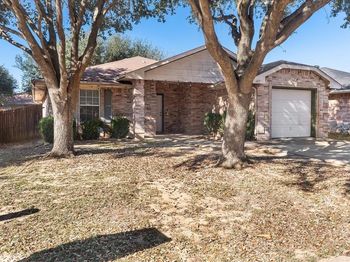 649  Moss Rose Court 