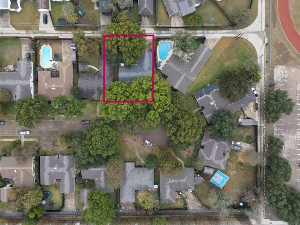 7716  El Santo Lane , Dallas Texas 75248