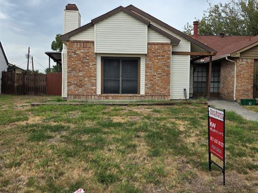428  Liberty Place , Grand Prairie Texas 75052