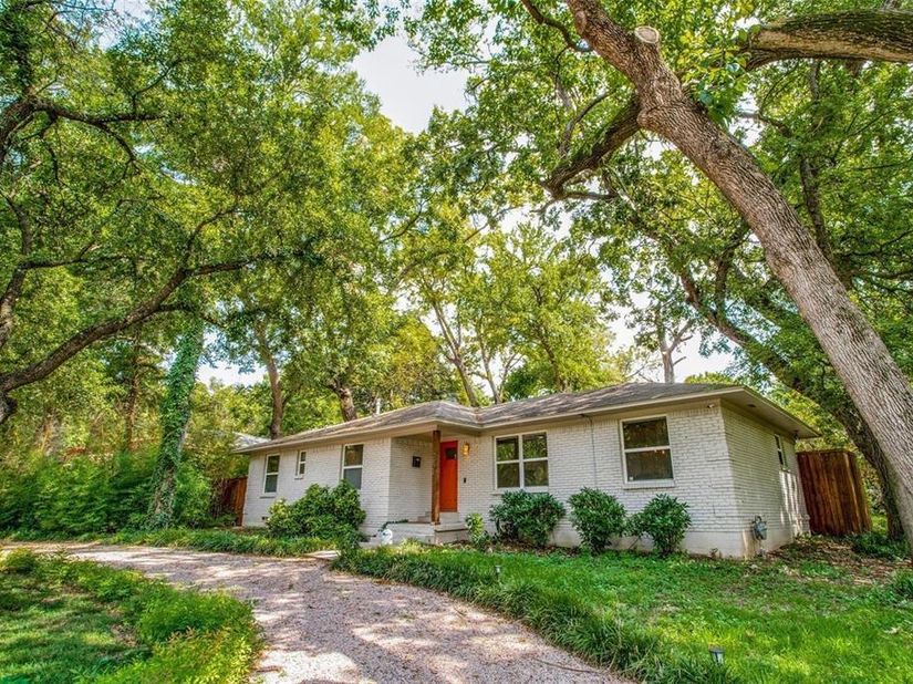 2824 W Kiest Boulevard , Dallas Texas 75233