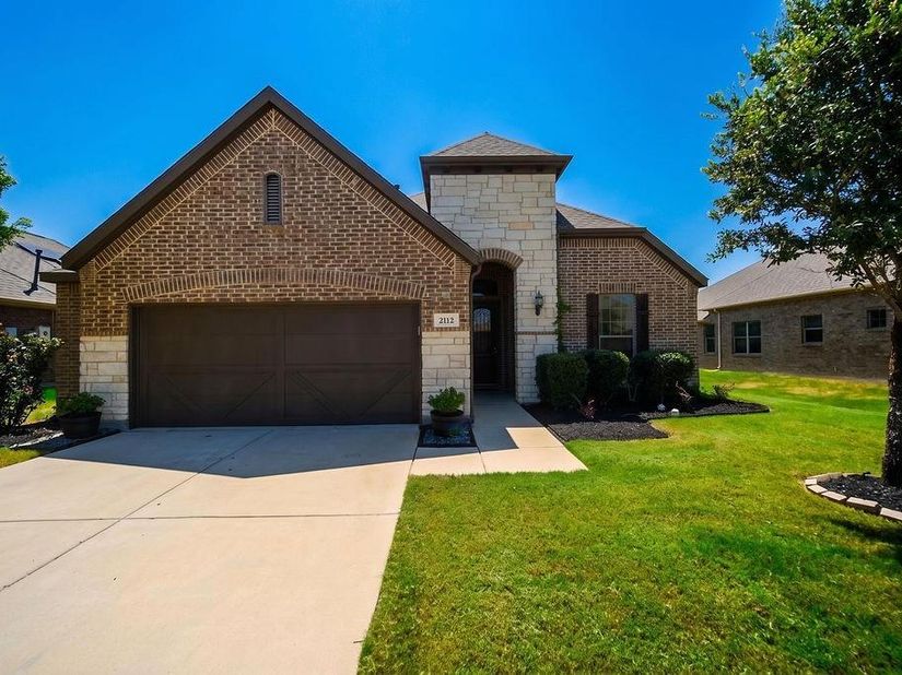 2112  Benjamin Creek Drive , Little Elm Texas 75068