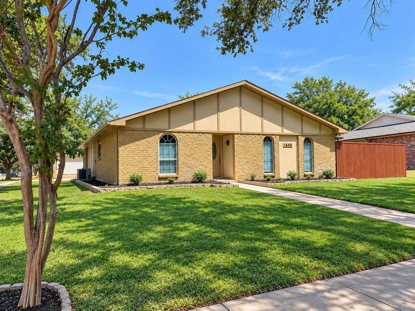 1449  Vanderbilt Drive , Plano Texas 75023